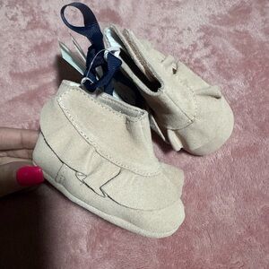 Janie and Jack crib shoe